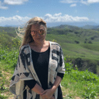 Amber Packer avatar image