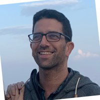 Noam Raz avatar image