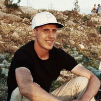 Emil Lindfors avatar image