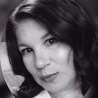 Julie Lagoy avatar image