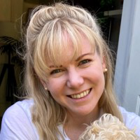 Elena Barkham avatar image