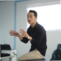 Tommie Lo avatar image