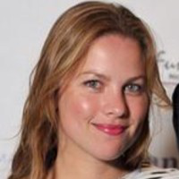 Natalie Glaser avatar image