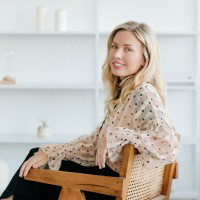 Courtney Arcese avatar image