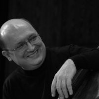 Suren Bagratuni avatar image