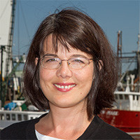 Christina Traister avatar image