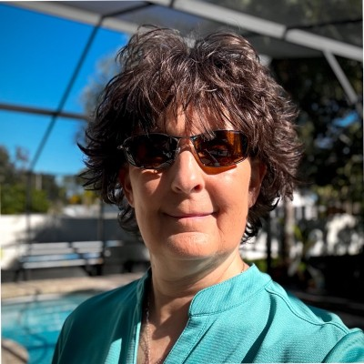 Tracey Richardson️ avatar image