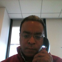 Earl De Barros avatar image