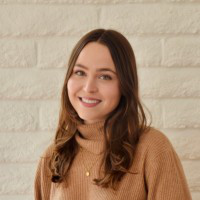 Katie Settos avatar image