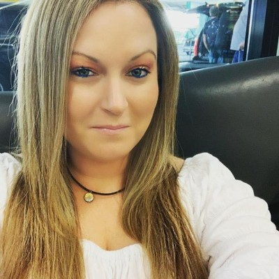 Sara Tompkins avatar image