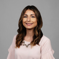 Stefanie Estes avatar image