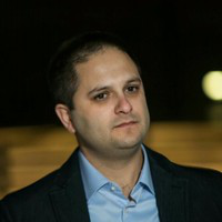 Rani Tzur avatar image