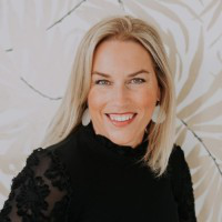 Lynda Weeg avatar image