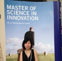 Daphne Goh avatar image