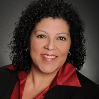 Estela Pereira avatar image