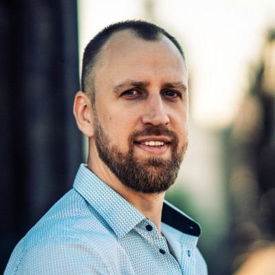 Vadim Radchikov avatar image