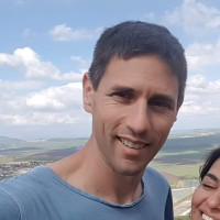 Avi Simon avatar image