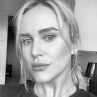 Olivia Eklund avatar image