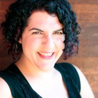 Mandy Khoshnevisan avatar image