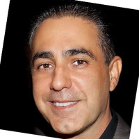 Ozzie Areu avatar image