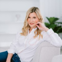 Jennifer Raphael avatar image