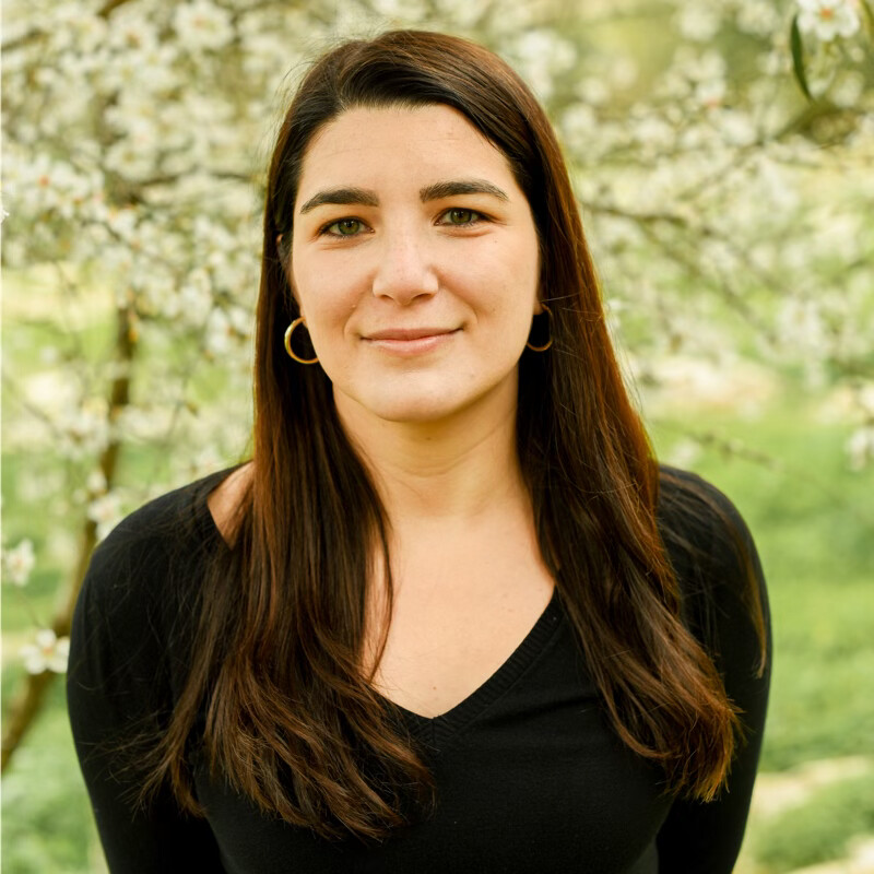 Atara Charnoff avatar image