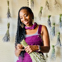 Zephrine Hanson avatar image