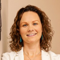 Kristin Walter avatar image