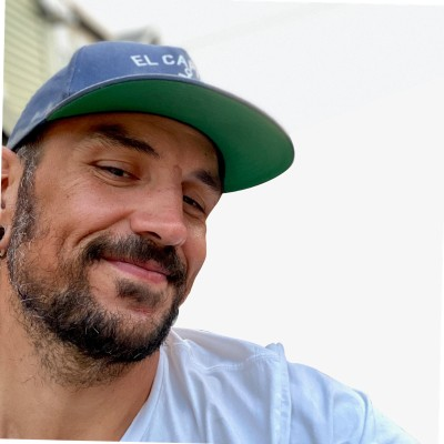 Dan Mouradian avatar image