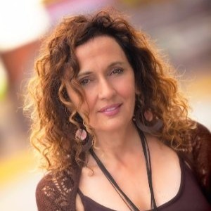 molly secours avatar image