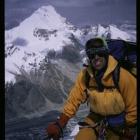 Dan Mazur avatar image