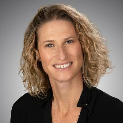 Jennifer  Marks, photo 1