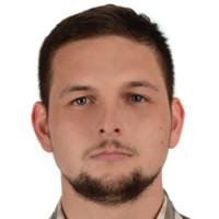 Maciej Tomaszek