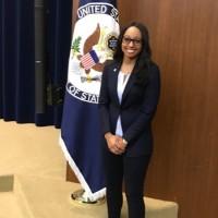 Alexandra Kirk, photo 1