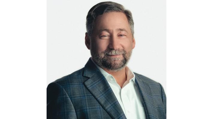 Chris Magee, photo 1