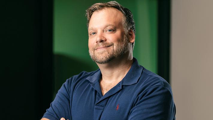 Alex Hamerstone, photo 1