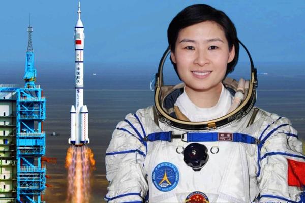 Liu Yang, photo 1