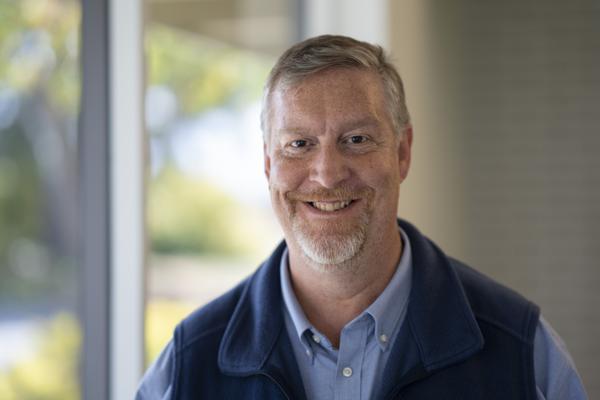 Guy Dickinson, photo 2