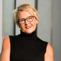 Cindy Hughes, photo 1