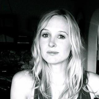 Maxandra Short Kramer