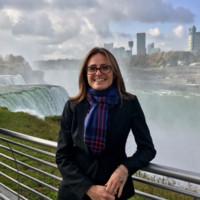 Tracey Bridges, photo 2