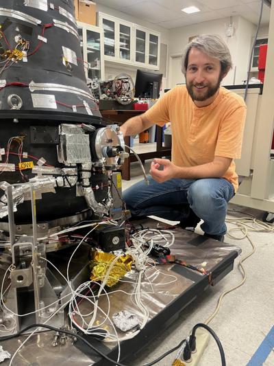 Drew Milles, photo 2