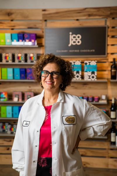 Jeanne Levine, photo 1