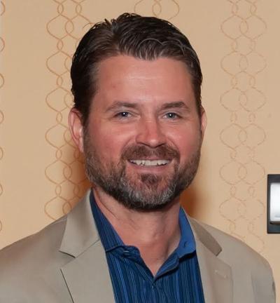 Robb Hoffheins, photo 1