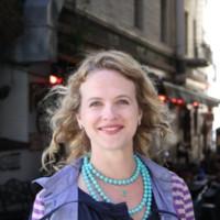 Elizabeth Warner, photo 1