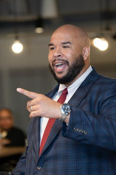 Sol Anderson, photo 1