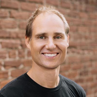 Alexander Hay, photo 1