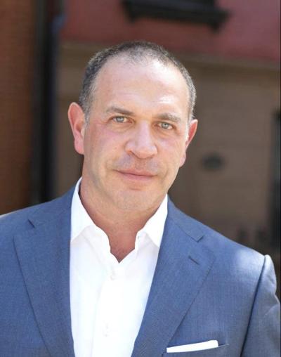 Adam Popper, photo 1