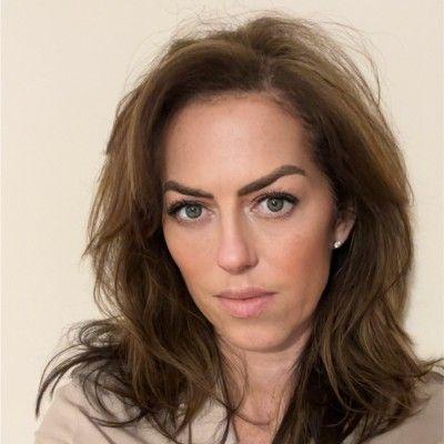 Rebecca Hooper, photo 1