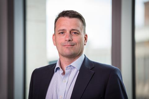 Duncan Smith, photo 1